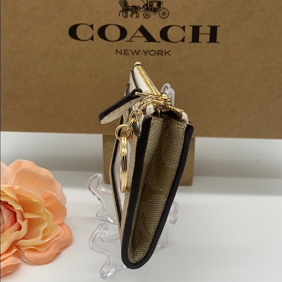 Mini Skinny Id Case In Signature Canvas - Picture 15 of 16